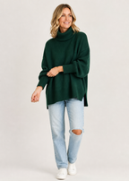 Amélie — Jersey de Cuello Alto — Verde oscuro, modelo con rostro visible