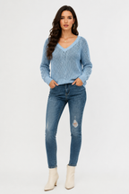 Azul — modelo con rostro visible