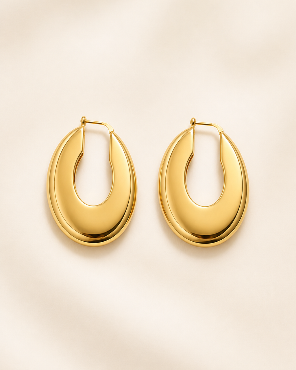 Aurélie — Aros Dorados Minimalistas