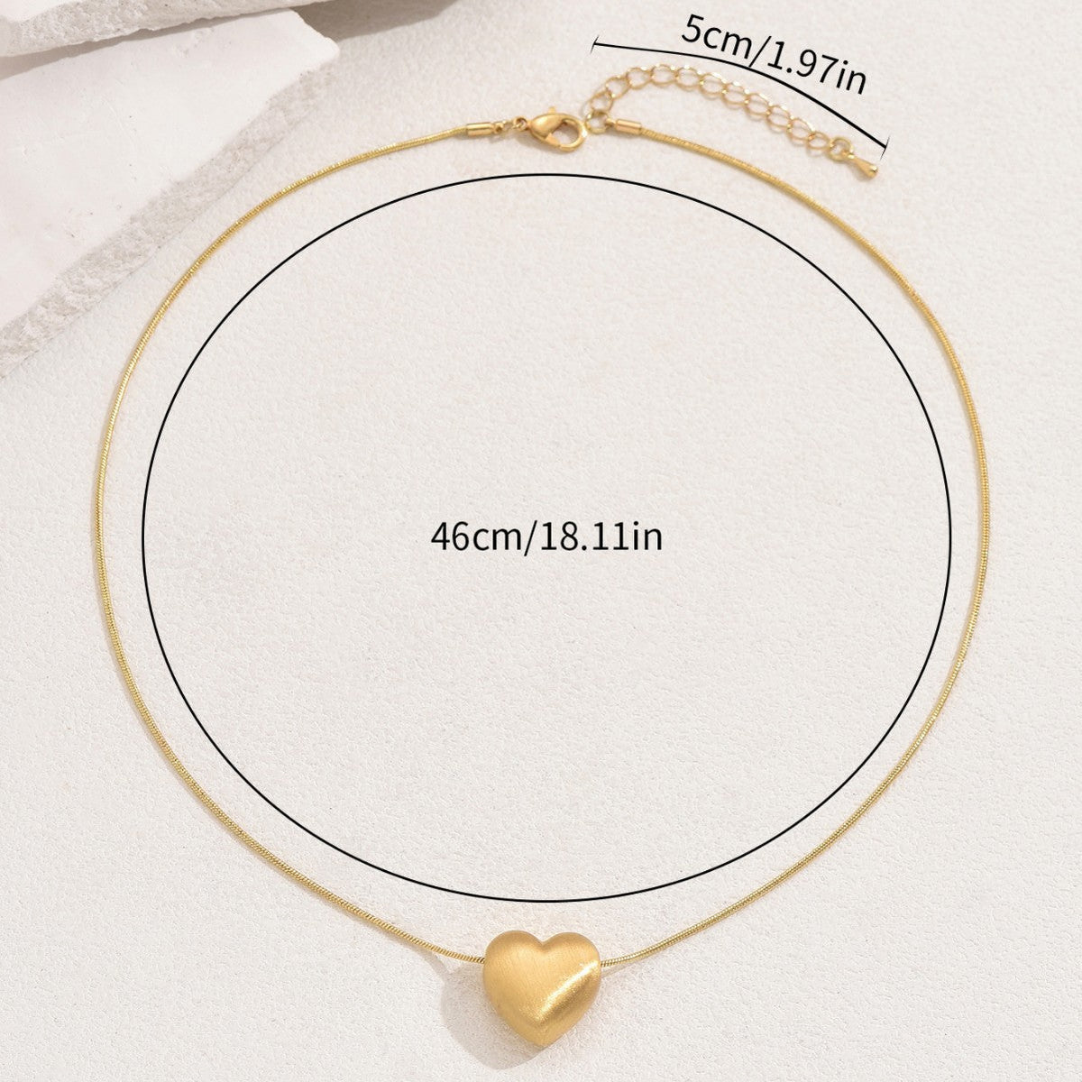 Héloïse — Collar Corazón Mate · Imagen del proveedor