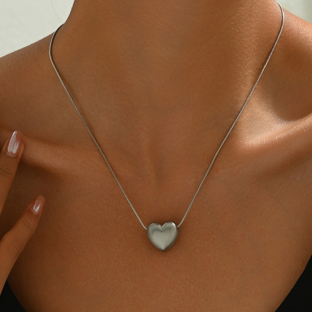 Héloïse — Collar Corazón Mate · Imagen del proveedor