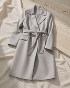 Margaux — Abrigo Robe Cruzado · Lay Down Premium