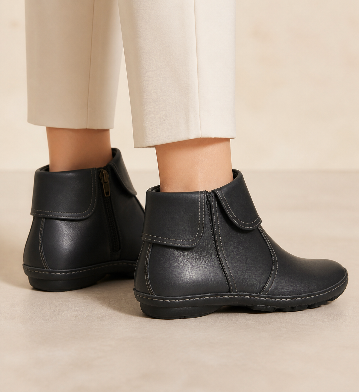 Margaux — Botines de Piel con Cremallera · vista trasera en modelo